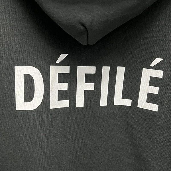 n級品 おすすめ バレンシアガ DEFILE パーカー フーディ 偽物 baz45632