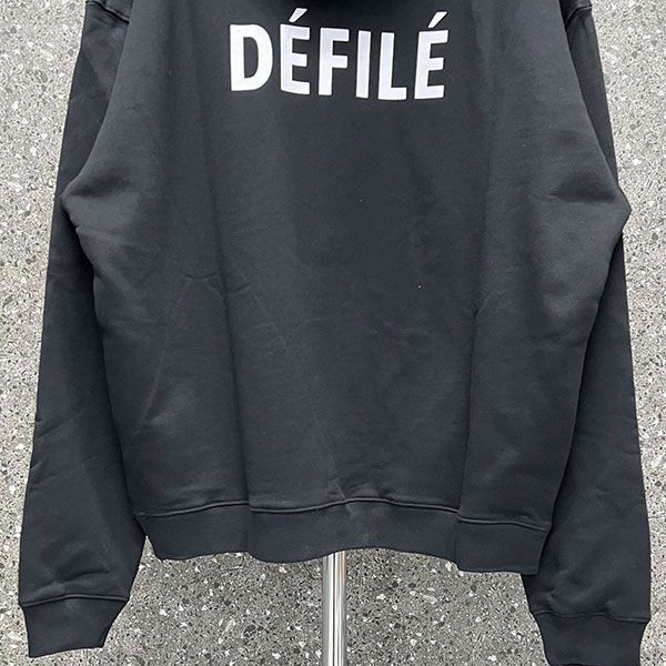 n級品 おすすめ バレンシアガ DEFILE パーカー フーディ 偽物 baz45632