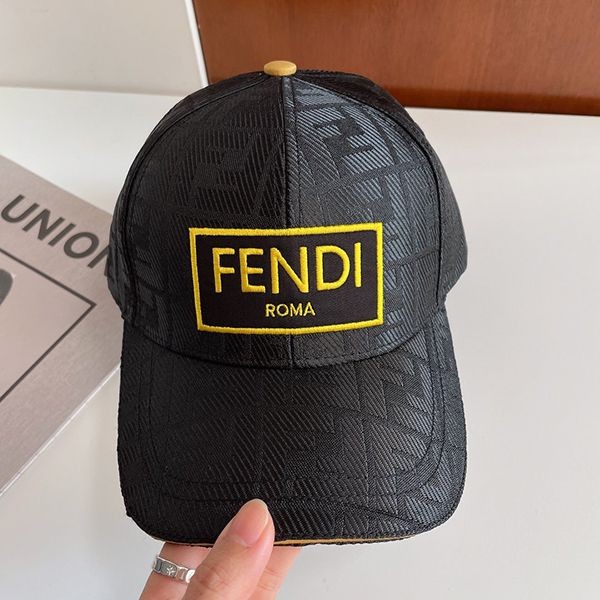 フェンディ ベースボールキャップ 偽物 争奪戦♡ feg99534