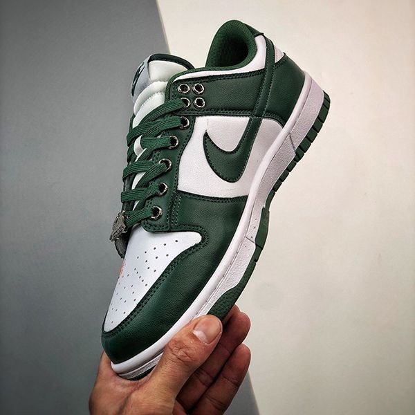ナイキ DUNK LOW TEAM GREEN ダンク 偽物 ロー チームグリーン