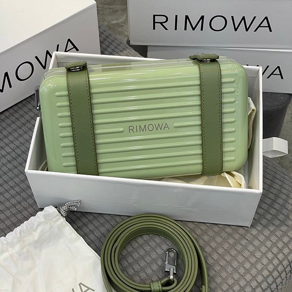 超希少!リモワ★アルミニウム製クロスボディバッグ 偽物 rir76799