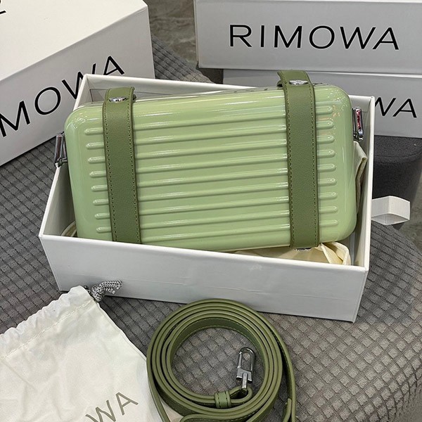 超希少!リモワ★アルミニウム製クロスボディバッグ 偽物 rir76799