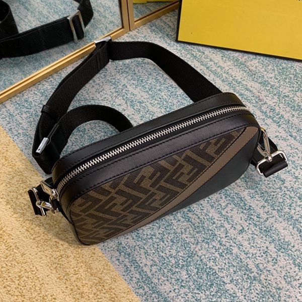 激安価格!フェンディ カメラショルダーバッグ スーパーコピー fed40251