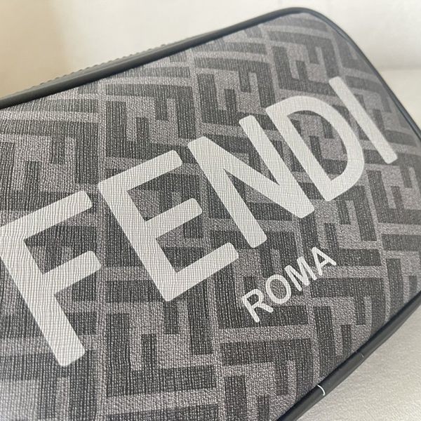 フェンディ ROMA FFファブリック カメラケース コピー feg56072