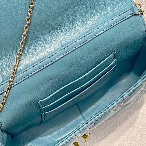 大人気!ディオール フォンポーチ 偽物 LADY ディオール ラムスキン der85369