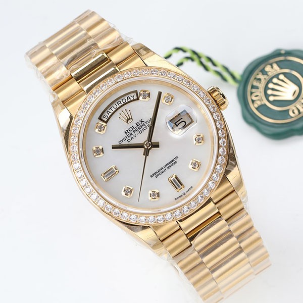 ロレックス 時計 スーパーコピー デイデイト ホワイト 36mm ros09982