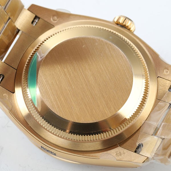 ロレックス 時計 スーパーコピー デイデイト ホワイト 36mm ros09982