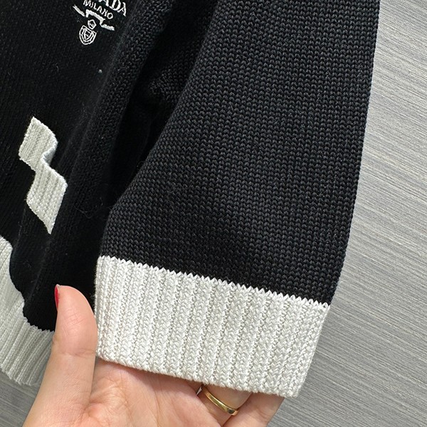 ★日本!!人気!プラダ 偽物 クロップド コットン カーディガン puq39962