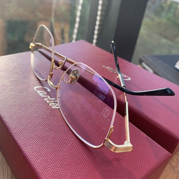 カルティエ 偽物 EYEWEAR ゴールドトーン スクエアメガネ kaw88426