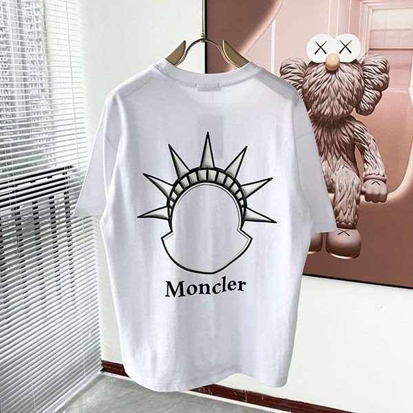 激安価格!コラボ モンクレール×Alicia Keys コピー モンクレール Tシャツ mon34956
