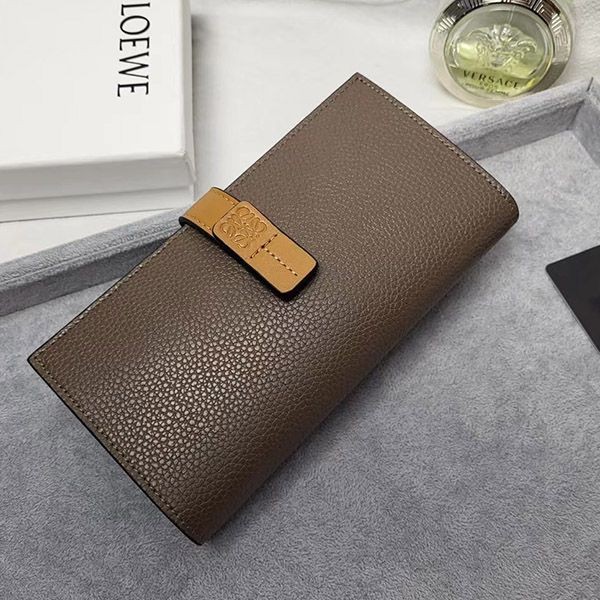 超希少!ロエベ 偽物 バーティカル ウォレット ラージ 長財布 lom46197