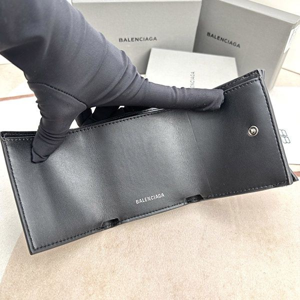 ★安心バレンシアガ 偽物 クロコダイル型押し ミニウォレット bay00612