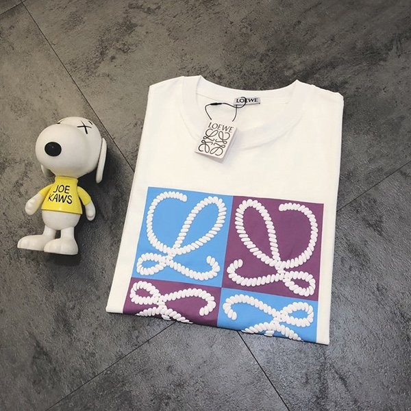 絶対欲しい!可愛い♡ロエベ アナグラム Tシャツ 偽物 lom72020