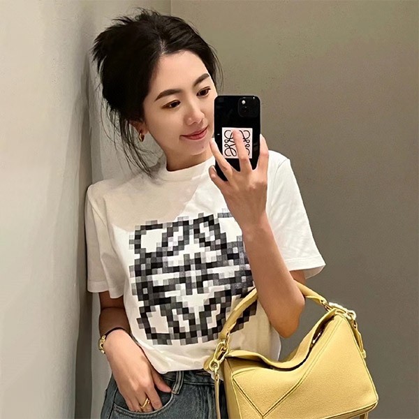 ロエベ アナグラム ピクセレイテッド Tシャツ 偽物 S540Y22X35