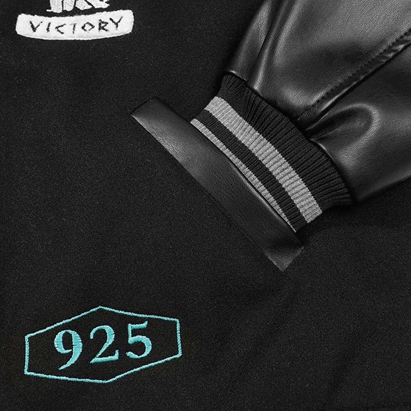 レブロン ジェームズが着用!ティファニー ナイキ スタジャン 偽物 ジャケット nak19186