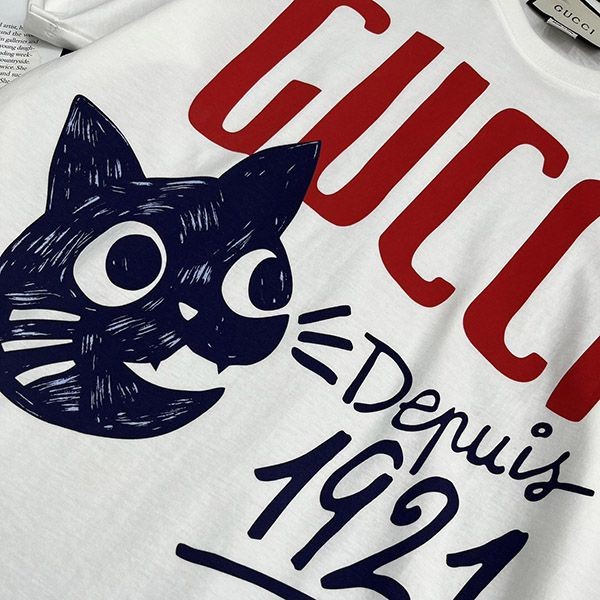 ★日本!!人気!グッチ Since 1921 キャット プリント Tシャツ guu43007
