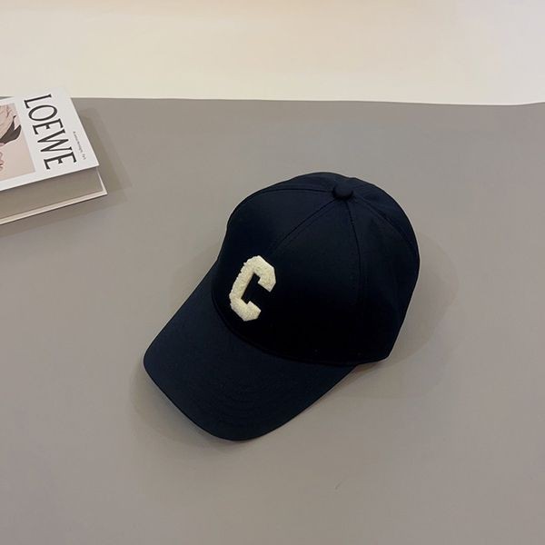 人気セリーヌ キャップ 激安C イニシャル ベースボールロゴ注目商品 Cea53894