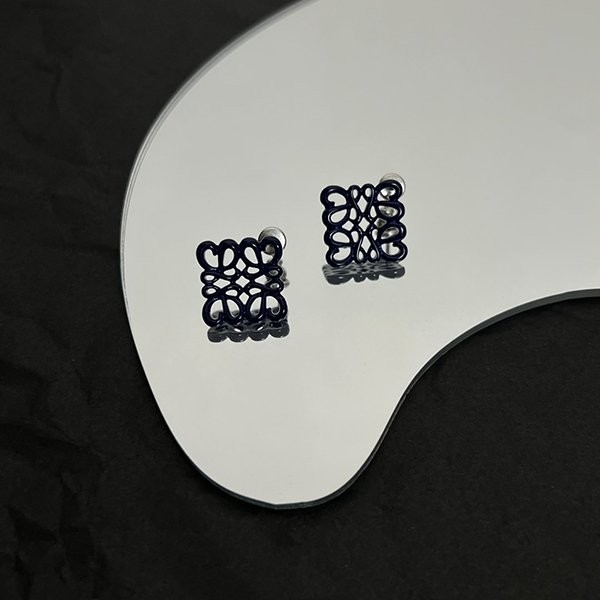 ロエベ Anagram アナグラム ピアス スーパーコピー lov46908