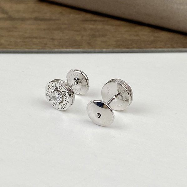 絶対欲しい!ブルガリ ピアス シングル ダイヤ ゴールド 18K Bup52571