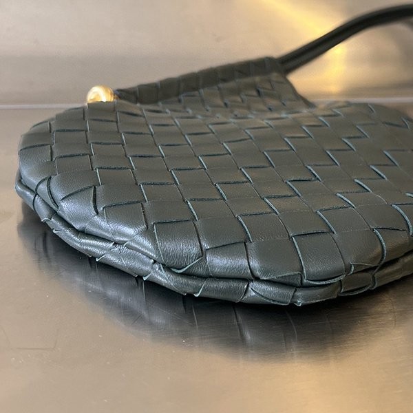 絶対欲しい!ボッテガ ヴェネタ ショルダーバッグ 偽物 bof87440