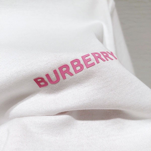 超希少!バーバリー 偽物 オークリーフ刺しゅうコットンオーバーTシャツ Bay29534