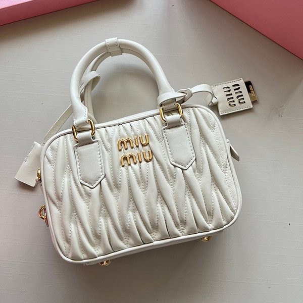 ♡ミュウミュウ  ハンドバッグ スーパーコピー myh52533