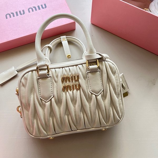 ♡ミュウミュウ ハンドバッグ スーパーコピー myh52533