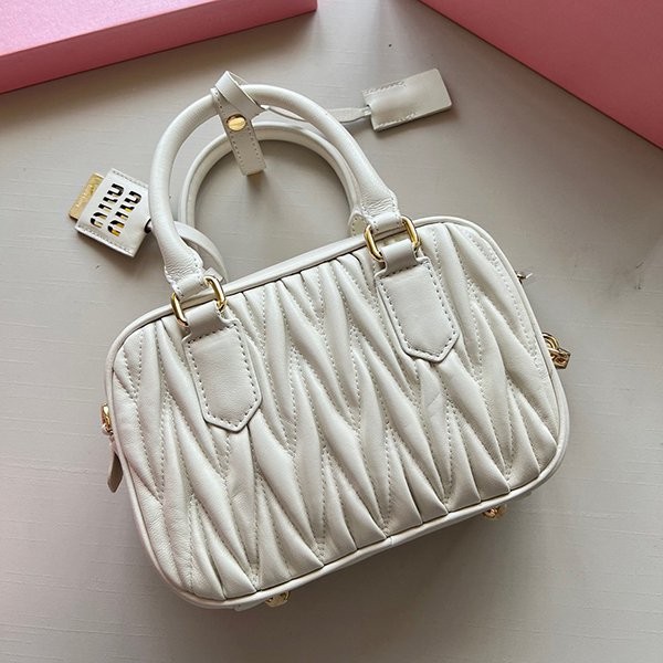 ♡ミュウミュウ ハンドバッグ スーパーコピー myh52533