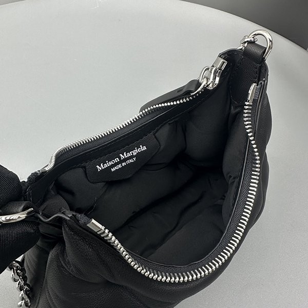 大人気!注目度抜群!メゾンマルジェラ グラム スラム 偽物ミニバッグ Mam75187