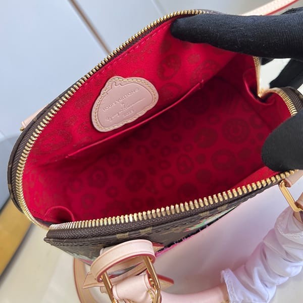 大人気!ルイヴィトン LV × YK アルマ BB ロゴ ハンドバッグ 偽物 2way M46428