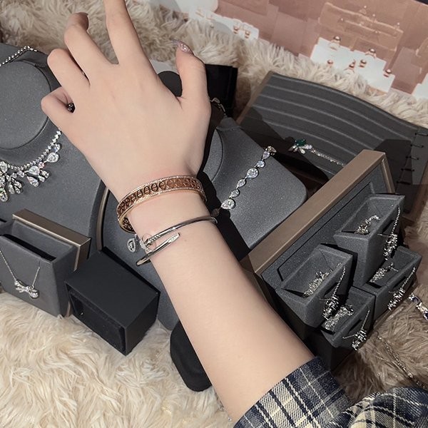大人気!エルメス シェーヌダンクル ブレスレット コピー erd41904