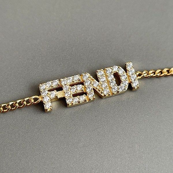 激安価格!フェンディ ゴールドカラー ブレスレット コピー fex72216