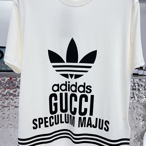 人気話題コラボ!アディダス グッチ Tシャツ 偽物 コットン gul90363