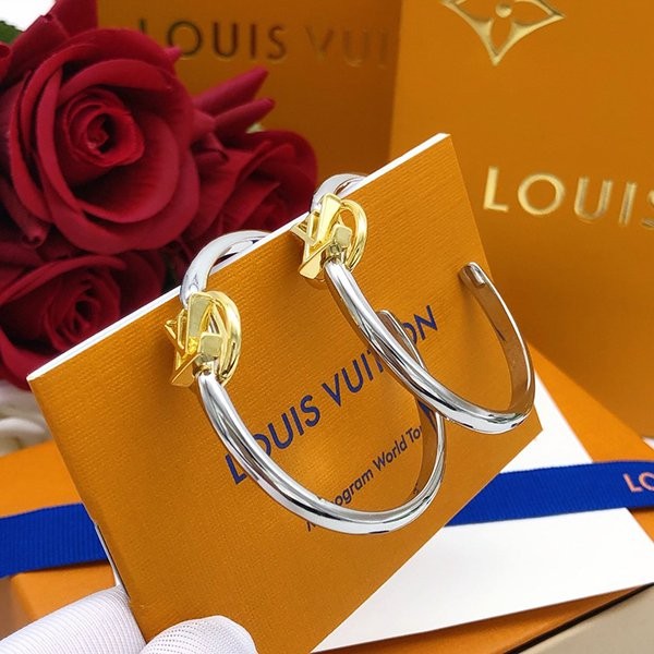入手困難品!ルイヴィトン LV ピアス コピー LED0004