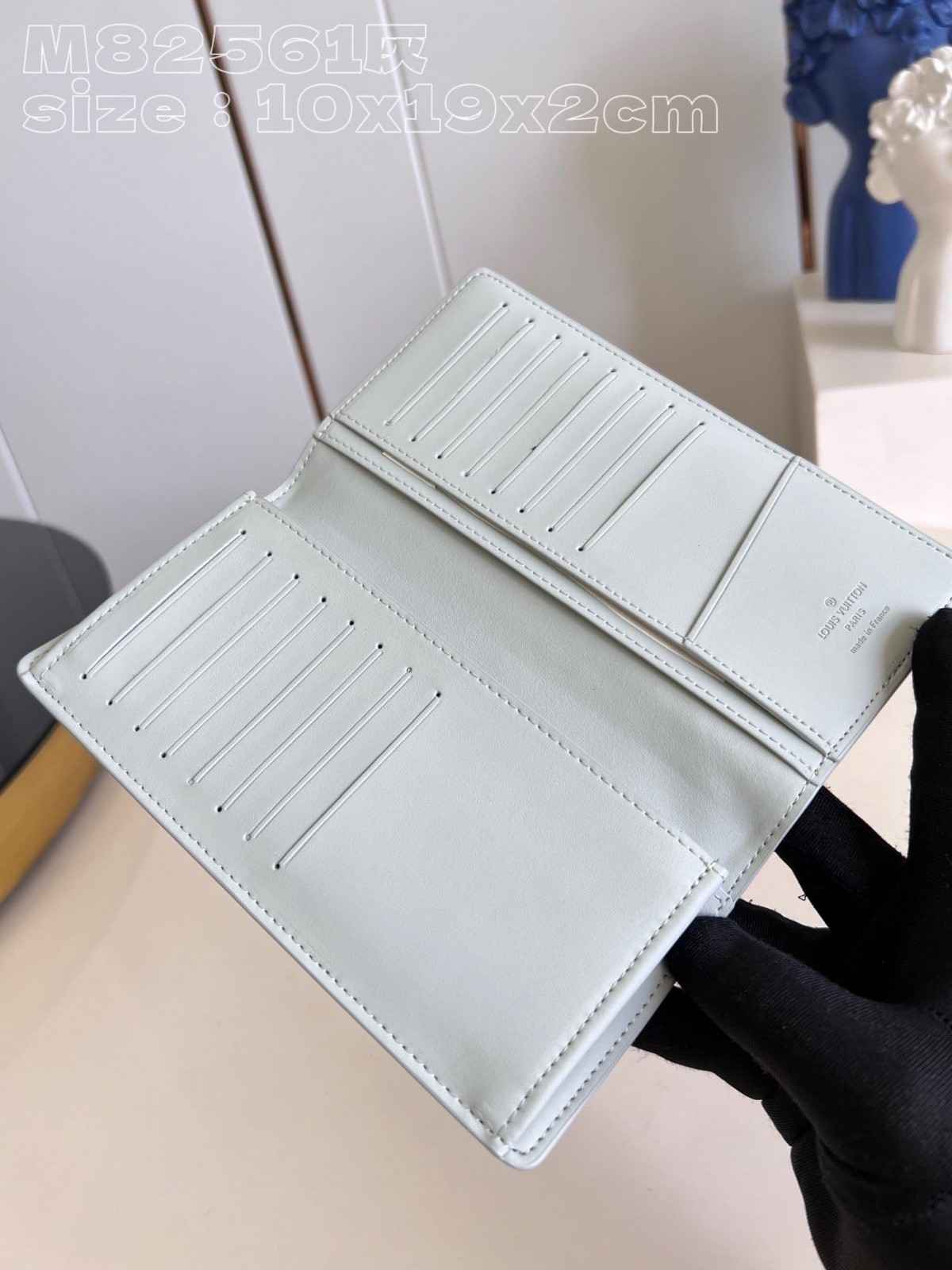 ルイヴィトン ポルトフォイユ・ブラザ 長財布 コピー M82561