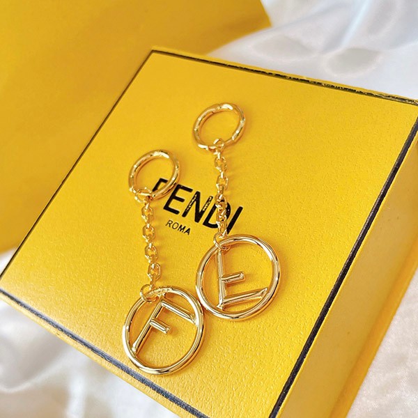 ★日本!!人気!フェンディ エフイズフェンディ コピー ラウンドピアス fey30984