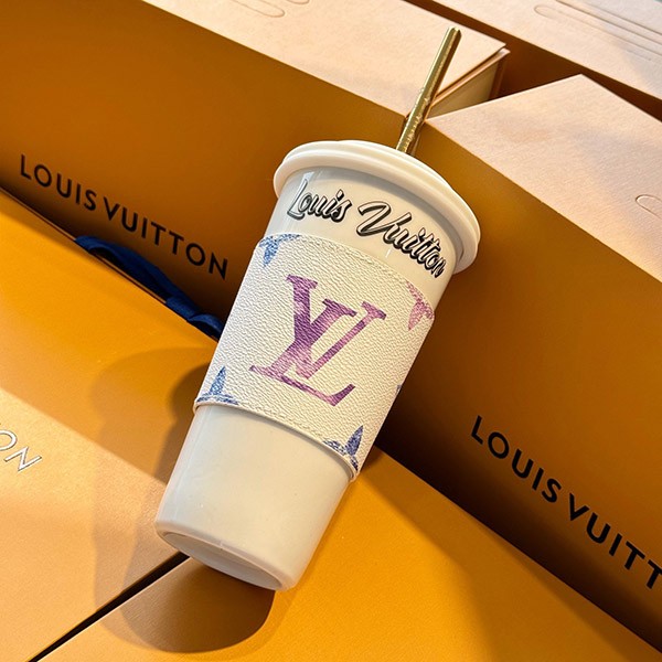 ルイヴィトン 偽物 LV バイ・ザ・プール カップ・ルイ GI0909
