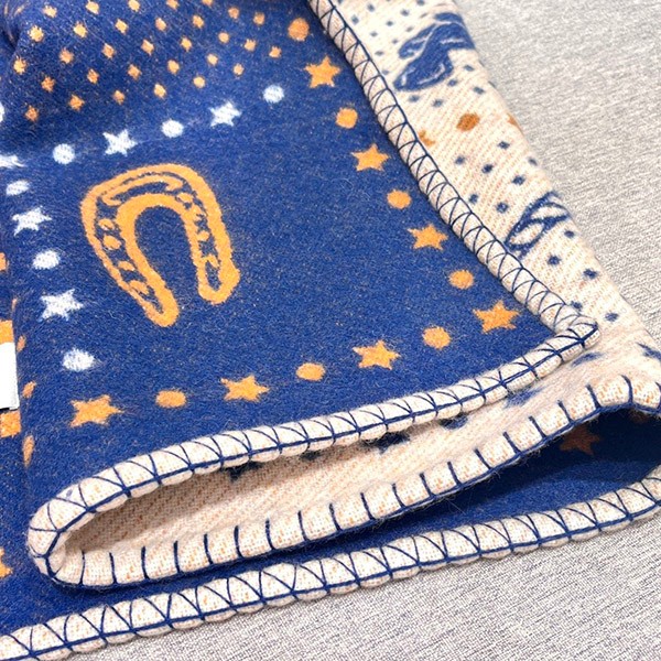 どこでも温かく エルメス 偽物 ウール&カシミア ブランケット ero32179