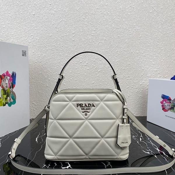 セール新作プラダ スーパーコピー マチネ サフィアーノミディアムバッグ 2色 puu62820