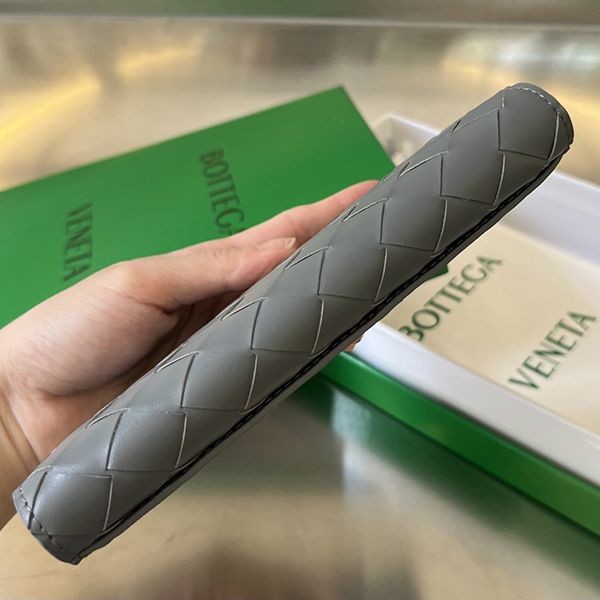 超希少!ボッテガ ヴェネタ N級品 コインパース付きロングウォレッ boz97853