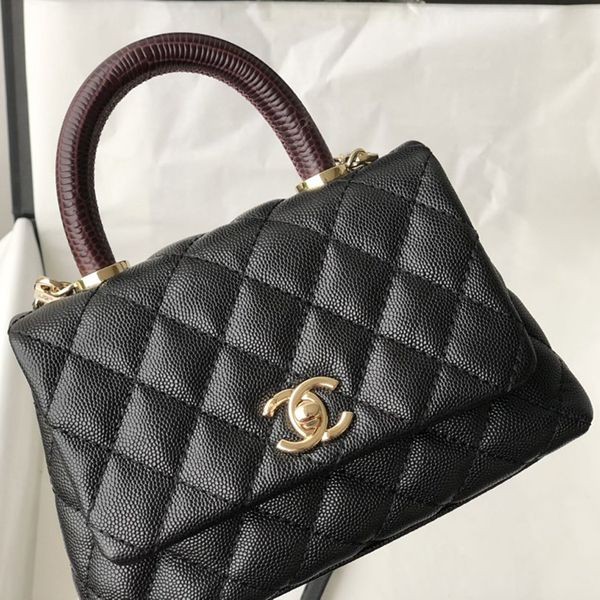 シャネル トップハンドル フラップ バッグ 偽物ミニ注目度抜群! shi98753