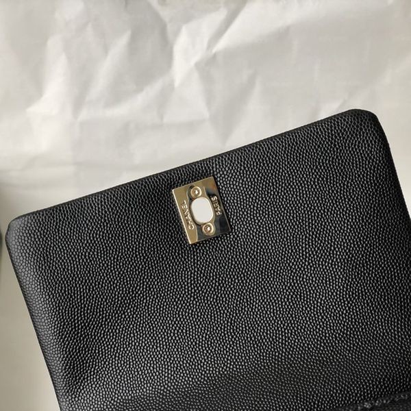 シャネル トップハンドル フラップ バッグ 偽物ミニ注目度抜群! shi98753