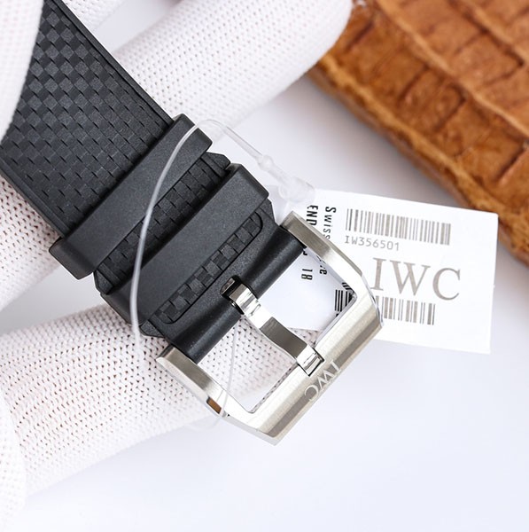 セール ♪IWC アクアタイマー 偽物 クロノ エクスペディション・ジャック=イヴ・クストー iwu88089
