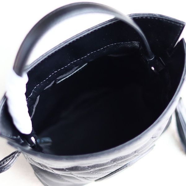 最新!グッチ ブロンディ 偽物ミニ バケット バッグ guq06972