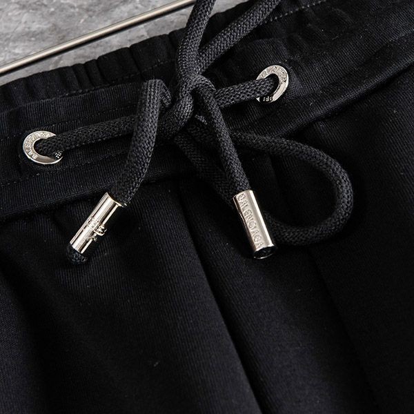 バレンシアガ クロップド スウェットパンツ baz31869
