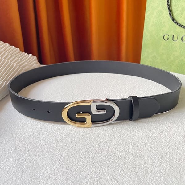 大人気!グッチ 偽物 GGバックル スムースレザーベルト 35mm 758614CVE0G1000