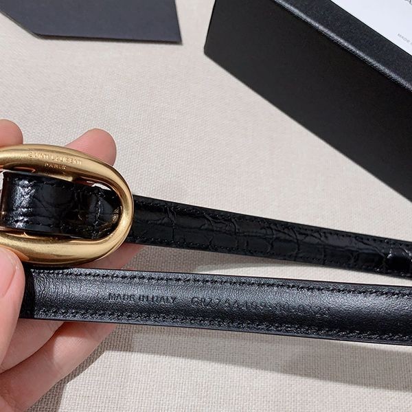 サンローラン レーム スリム ベルト Sak50561