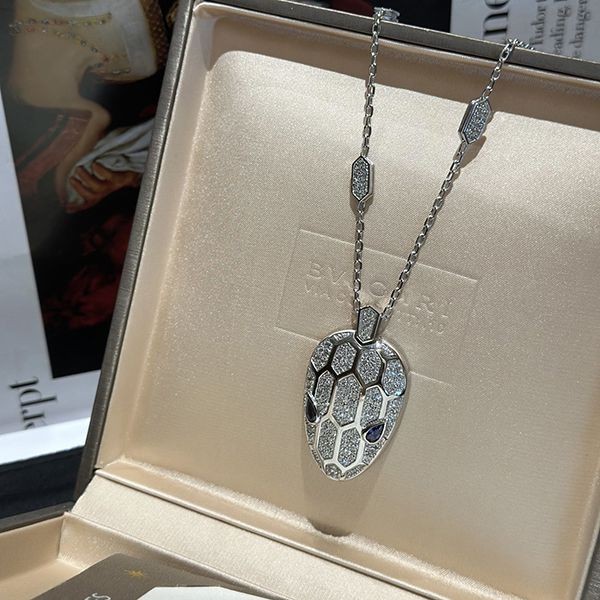 ブルガリ セルペンティ ネックレス 偽物 Buh59217