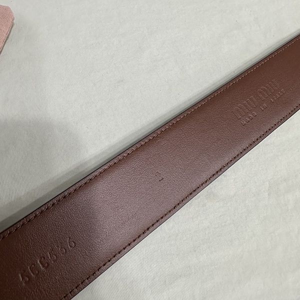 ミュウミュウ★ロゴ レザー ベルト 偽物 myg72244