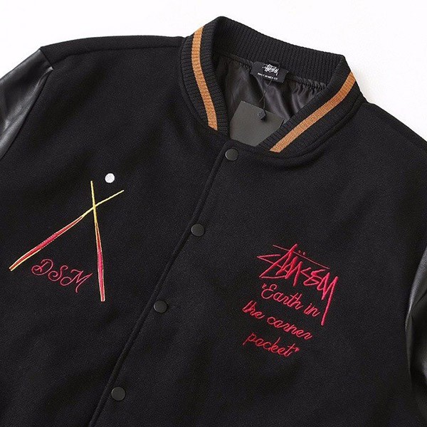 ステューシー Tokyo 40周年 スタジャン 偽物 バーシティ ジャケット メンズ 本革 ブラック sum00071
